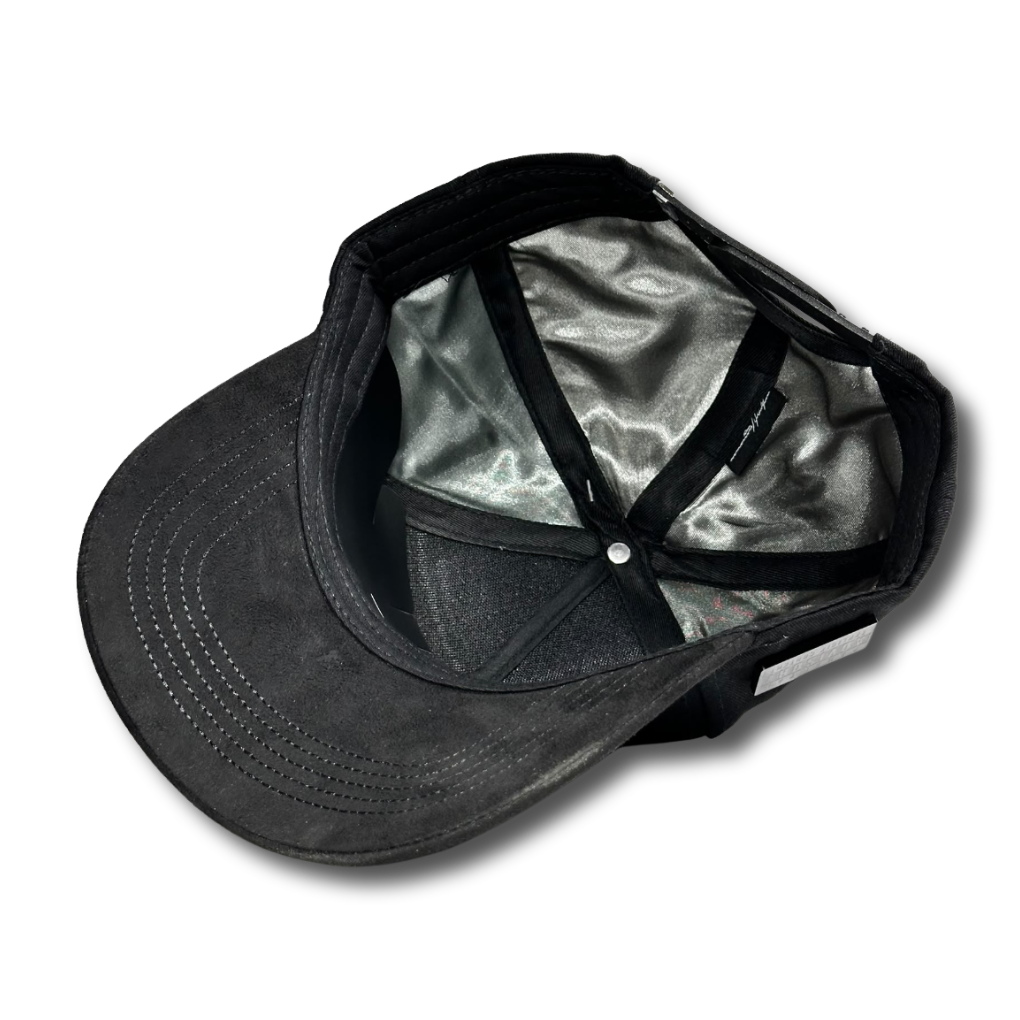 El Chivo Total Black